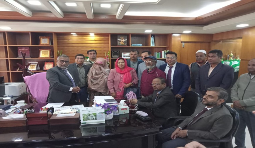 ইবি প্লেয়ার অ্যাসোসিয়েশনের উদ্যোগে অসুস্থ শিক্ষার্থীকে ১ লাখ টাকা অনুদান
