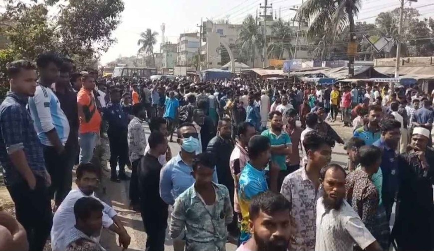 গাজীপুরে সড়ক অবরোধ, কয়েক কিলোমিটার যানজট