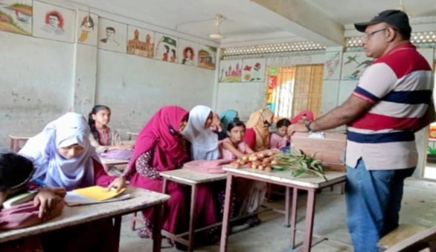 কটিয়াদিতে নতুনদের জন্য গানের পাঠশালা