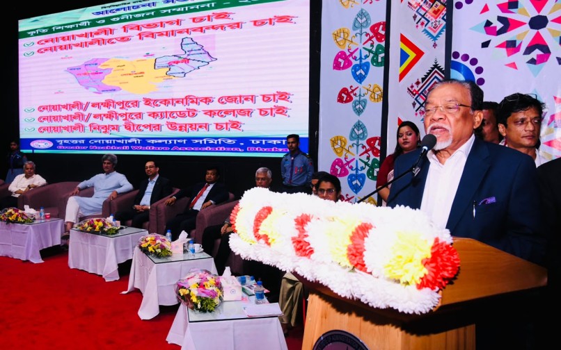 চাকরির পেছনে না ছুটে তরুণদের উদ্যোক্তা হওয়ার আহ্বান জনপ্রশাসন উপদেষ্টার
