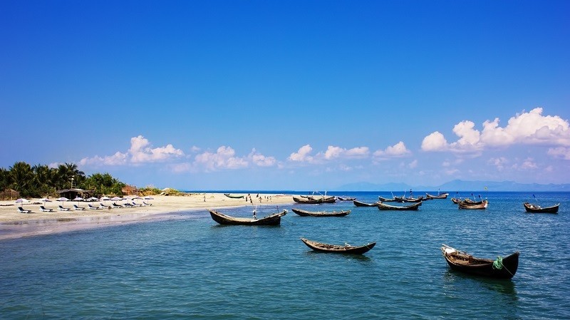 টেকনাফে একদিনে ভেসে এলো তিন মরদেহ