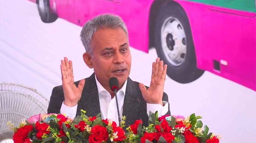 উদ্বোধনেই সীমাবদ্ধ নয়, বাড়বে পিংক বাসের রুট ও সংখ্যা: সড়কমন্ত্রী