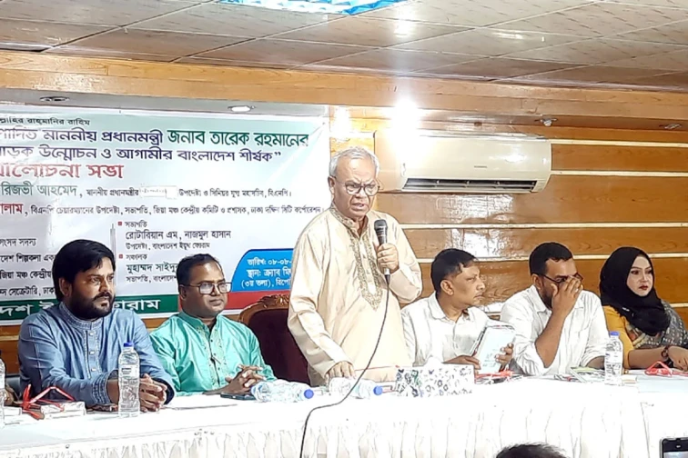 নানা অপপ্রচারের মাধ্যমে অনেকেই সরকারের কাজে বাধা সৃষ্টি করছে: রিজভী