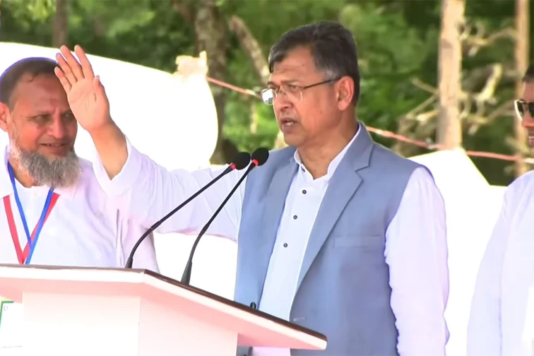 আমাদের নেতা মানবিক, কোনো বৈষম্য হবে না: স্বরাষ্ট্রমন্ত্রী