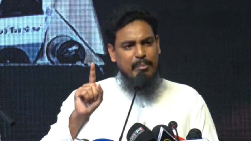 শেখ হাসিনার ছিল ‘কোটা প্রথা’, তারেক রহমানের ‘ভাইভা প্রথা’: আখতার হোসেন