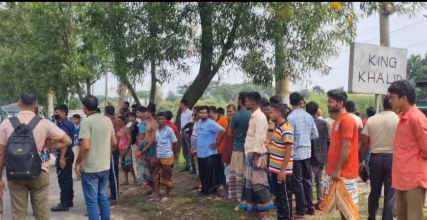 ত্রিশালে বাসচাপায় নারীর মৃত্যু